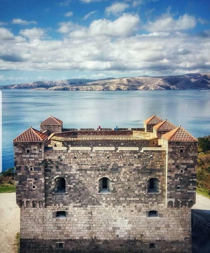 Suzana Beautiful Balcony Sea View 1 Daire Senj  Dış mekan fotoğraf